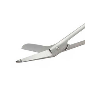 Surgical Scissors built with fine cutting edges support detailed surgical tasks offering steady <b>grip</b> and <b>control</b> in medical use - Product Image 6