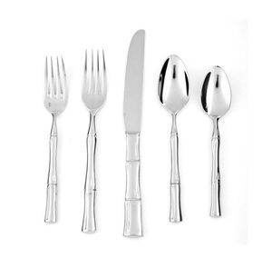 Juego de cubiertos de acero inoxidable personalizado con grabado de logotipo para restaurante, hotel, regalo de boda y promocional - Product Image 2