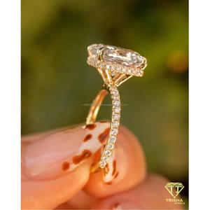 Bague élégante en moissanite taille coussin, argent sterling 925 plaqué or, solitaire, bijoux de mariée pour femme - Product Image 2