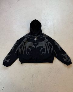 Sweat à capuche unisexe de haute qualité avec motif araignée rouge et bleu, coupe oversize, manches longues, 100% coton molletonné 350 GSM, coloris contrastés. - Product Image 6
