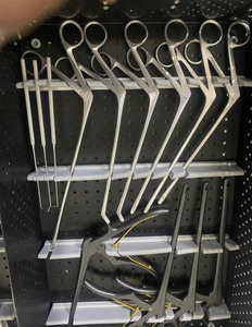 Juego de Instrumentos para Cirugía de Columna Lumbar con Caja para Procedimientos Ortopédicos, Kit Quirúrgico de Acero Inoxidable de Alta Precisión - Product Image 4