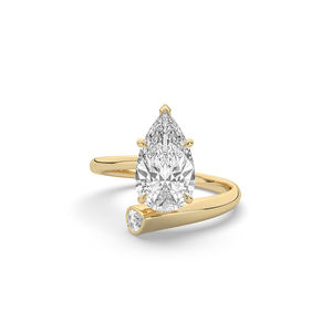 Anillo de Compromiso de Lujo con Diamante Cultivado en Laboratorio de Corte Pera de 2.70 Quilates, Oro de 14K/10K, Diseño Único, Ligero, Regalo de Joyería para Boda - Product Image 1