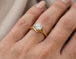 Anillo de Compromiso Solitario de Diamante Cultivado en Laboratorio de Oro de 14K Personalizado, Engaste Catedral de 6 Puntas, 1.50 Quilates, Certificado IGI, Regalo de Boda - Product Image 2