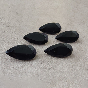 พลอยแบล็คออนิกซ์ทรงหยดน้ำเจียระไนเกรด AAA+ สำหรับทำเครื่องประดับ - Product Image 4