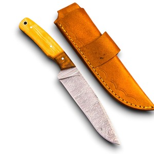 Couteau de chasse à lame fixe forgée en acier Damas, fait main, tranchant comme une lame de rasoir, avec manche en bois d'olivier, personnalisable OEM - Product Image 1