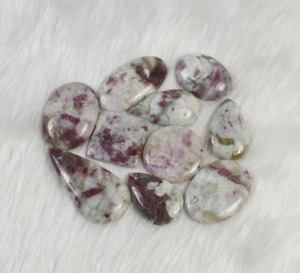 Piedras Preciosas Sueltas de Cuarzo, Turmalina y Rubí Natural de Alta Calidad, en Diversas Formas y con Reverso Plano, de 1-2 Pulgadas, Venta al Por Mayor para Fabricantes - Product Image 6