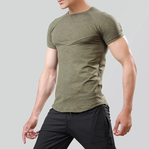 เสื้อยืดออกกำลังกายผู้ชาย ผ้าโพลีเอสเตอร์ตาข่าย เสื้อยืดฟิตเนสสำหรับออกกำลังกายในยิม เสื้อกีฬา รับผลิตแบบ OEM ODM ขายส่ง - Product Image 4