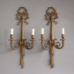 Decorative Wall Sconce designed with an intricate ribbon <b>bow</b> motif for a sophisticated and timeless appearance - Product Image 5