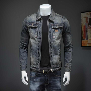 Chaqueta de mezclilla para hombre con corte moderno y estilo casual, con mangas largas y cierre de botones, estilo urbano. - Product Image 3