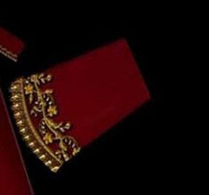 Robe en soie de style russe traditionnel pour femmes, motif uni rouge et or, coupe classique, élégante, ethnique, dessinée à la main - Product Image 5
