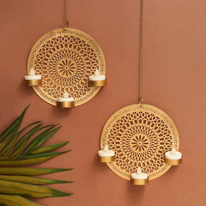 Juego de 2 Portavelas Colgantes de Metal Chandrama, Faroles Decorativos Diya para Decoración del Hogar, Decoración Festiva Diwali - Product Image 1