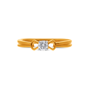 Bague solitaire Aurora Glow avec diamant étincelant, design en boucle en or jaune poli, bague de fiançailles minimaliste - Product Image 3