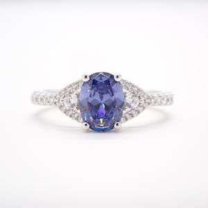 แหวนเงินแท้ S925 ชุบโรเดียม 4 ชั้น คุณภาพทองคำ รูปทรงวงรีคลาสสิก ประดับเพชรซิคอน แหวนแฟชั่นสำหรับผู้หญิง ผลิตจากห้องปฏิบัติการ - Product Image 1