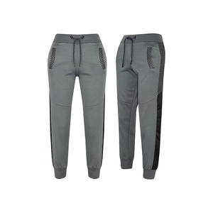 ชุดเซ็ตเสื้อฮู้ดดี้บล็อกสีเทา-ดำสำหรับผู้ชาย พร้อมกางเกงขายาวผ้าตาข่าย ทรงพอดีตัว มีกระเป๋าข้าง เหมาะสำหรับใส่ในฤดูใบไม้ร่วง - Product Image 5