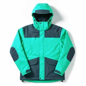 Chaqueta Soft Shell para Hombre STALWART IMPEX, Color Negro y Verde, Bloques de Color, Manga Larga, Resistente al Viento, Transpirable, Absorbe la Humedad - Product Image 4
