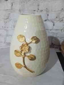 Vase de table en fer de luxe au design côtier moderne pour la décoration intérieure et événementielle, mariages et Pâques - Product Image 3