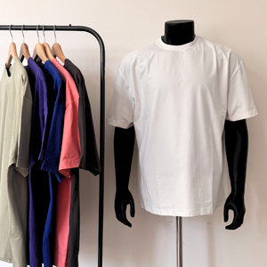 T-shirts de sport décontractés d'été respirants de haute qualité 240 g/m² avec logo personnalisé, séchage rapide, unis et vierges pour hommes - Product Image 1