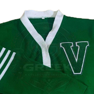 Suéter cárdigan personalizado para hermandades y fraternidades, cuello en V, tejido acrílico, suéteres para mujer, universidades griegas, colegios, verde varsity - Product Image 2