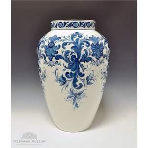 Vase décoratif de luxe en émail métallique bleu pivoine avec bord doré, style cloisonné, pot à fleurs antique, centre de table, décoration intérieure - Product Image 3