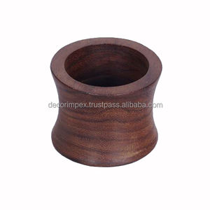 Vente chaude Rond de serviette en bois fait à la main écologique design moderne porte-rond de serviette de fête de mariage Mariage décoratif - Product Image 2