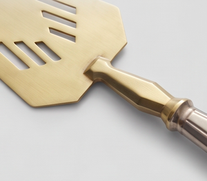 Stainless Steel <b>Cake</b> <b>Server</b> With Irregular Shape And Dishwasher Safe Premium <b>Server</b> For <b>Cake</b> Decorations Wedding Serving - Product Image 2