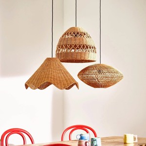 Pantalla de Lámpara Colgante de Ratán de Diseño Único, Tejida a Mano, para una Iluminación Cálida y Acogedora en el Hogar - Product Image 4