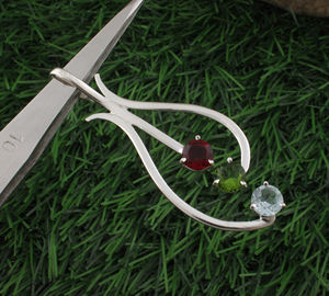 Colgante Vintage de Plata de Ley 925 con Baño de Platino y Piedras Preciosas Multicolores, Peridoto Natural, Granate, Topacio Azul, Joyería Unisex con Piedra de Nacimiento - Product Image 6