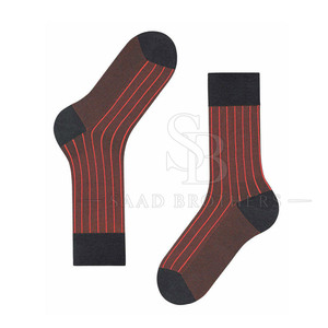 <b>Grip</b> <b>Socks</b> Anti Slip Design Silicone Traction Bottom Lightweight Breathable Fabric Eco-Friendly Quick Dry Winter No Show - Product Image 3