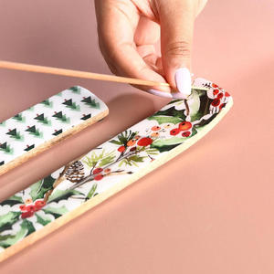 Porte-bâton d'encens traditionnel en bois fait à la main attrape-cendres diffuseur d'aromathérapie pour la pleine conscience zen ambiance relaxante inde - Product Image 3