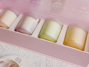 Juego de Regalo de 4 Velas Aromáticas de Cera de Soya LANJO, Ecológicas, Naturales, Saludables, sin Llama, Hechas a Mano para Navidad - Product Image 4