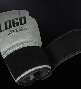 Gants de boxe professionnels avec logo personnalisé, qualité supérieure en cuir PU pour le kickboxing, le karaté, le MMA, le Muay Thai et les arts martiaux - Product Image 1