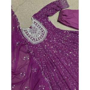 Magnifique robe Anarkali de créateur avec dupatta, robes de soirée pour les occasions spéciales - Product Image 3