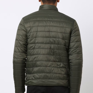 Veste matelassée pour homme, vêtements de plein air professionnels, veste matelassée pour homme conçue avec une construction isolée, tissu résistant au vent - Product Image 2