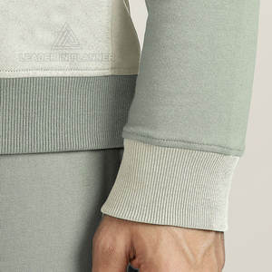 ชุดวอร์มผู้ชายทรงสลิมแฟชั่นขายดี ใส่สบาย เหมาะสำหรับออกกำลังกาย - Product Image 5