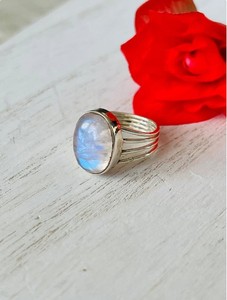 Wholesale Natural Rainbow Moonstone <b>Ring</b> 925 Sterling Silver Handmade Oval Cabochon Gemstone <b>Split</b> Shank <b>Ring</b> Boho Vintage - Product Image 1