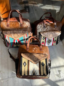 Nouveau élégant mode chaude véritable sacs à dos en cuir de fourrure de vachette usiné à la main élégant sculpture sacs à dos en cuir sacs à dos de Style occidental - Product Image 4