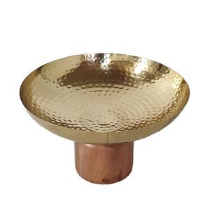 Handmade Polished Gold <b>Metal</b> <b>Bowl</b> Modern Design For Decor And Tableware Use Fruits <b>Bowl</b> - Product Image 1
