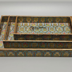 ชุดถาดเสิร์ฟเคลือบสีเขียวลายเรขาคณิต 3 ชิ้น – ถาดซ้อนกันได้ทำจาก MDF และกระดาษ ปลอดภัยสำหรับอาหาร ดีไซน์ทันสมัยหรูหรา สำหรับห้องครัว ห้องรับประทานอาหาร และตกแต่งบ้าน - Product Image 4