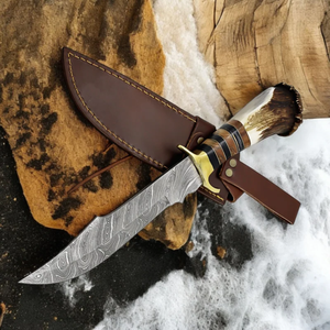 Cuchillo de Caza de Hoja Fija de Acero de Damasco Personalizado con Mango de Asta Natural, Guarda Decorativa y Espiga Completa para Supervivencia al Aire Libre y Camping - Product Image 5