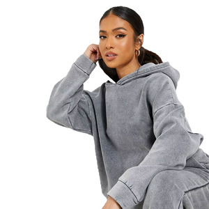 Survêtements décontractés pour femmes en polaire d'hiver personnalisés, à capuche, manches longues, surdimensionnés, légers, style streetwear, en coton et polyester - Product Image 1