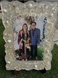 Contemporary Resin Photo <b>Frame</b> with Modern Artistic Style for Family and Wedding <b>Pictures</b> - Product Image 4