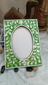 Hand Crafted Fresh Arrival Mother of Pearl Inlay Photo <b>Frame</b> | Black <b>With</b> Leaf Inlay Pattern | Handmade Luxury Décor - Product Image 1