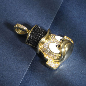 Pendentif Donald Duck plaqué or jaune massif avec pierres en moissanite, bijoux hip-hop à thème de dessin animé, unisexe, à porter au quotidien - Product Image 5