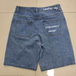 Shorts en jean délavé bleu clair pour hommes, coupe ample, personnalisables avec broderie et impression, design exclusif, vente en gros - Product Image 5