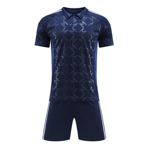 Nouvel uniforme de football de haute qualité, léger et uni pour hommes, entièrement personnalisable - Product Image 1