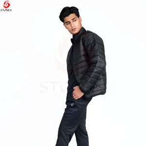 Chaqueta Acolchada con Capucha para Hombre, 100% Poliéster, Resistente al Agua, Ligera, Acolchada, Abrigo de Invierno con Aislamiento Térmico para Senderismo - Product Image 4