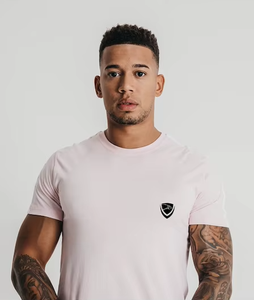 Camiseta Blanca de Manga Corta para Hombre, Cuello Redondo, Corte Ajustado, Algodón Jersey, Estilo Casual con Logotipo Estampado en la Parte Delantera - Product Image 2