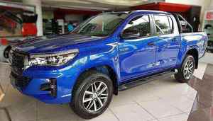 Toyota Hilux Revo d'occasion, double cabine, pick-up, véhicule neuf - Product Image 5