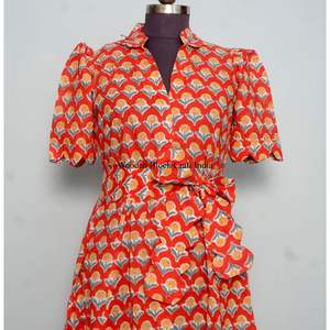 Robe midi pour femme en coton indien imprimé à la main, col en V, manches courtes, silhouette droite, idéale pour les fêtes, les vacances d'été à la plage - Product Image 4