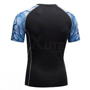 T-shirt de compression pour homme à séchage rapide, coupe ajustée, manches courtes, haut de sport écologique pour l'entraînement, la course à pied, le cyclisme et les exercices - Product Image 4
